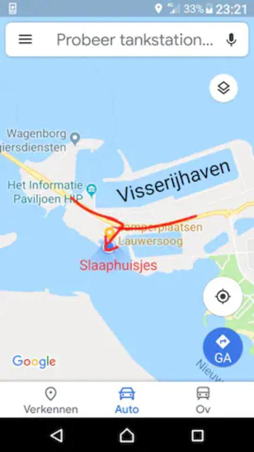 Waterhuisjes Op De Pier Van Lauwersmeerplezier! Lauwersoog Exteriör bild