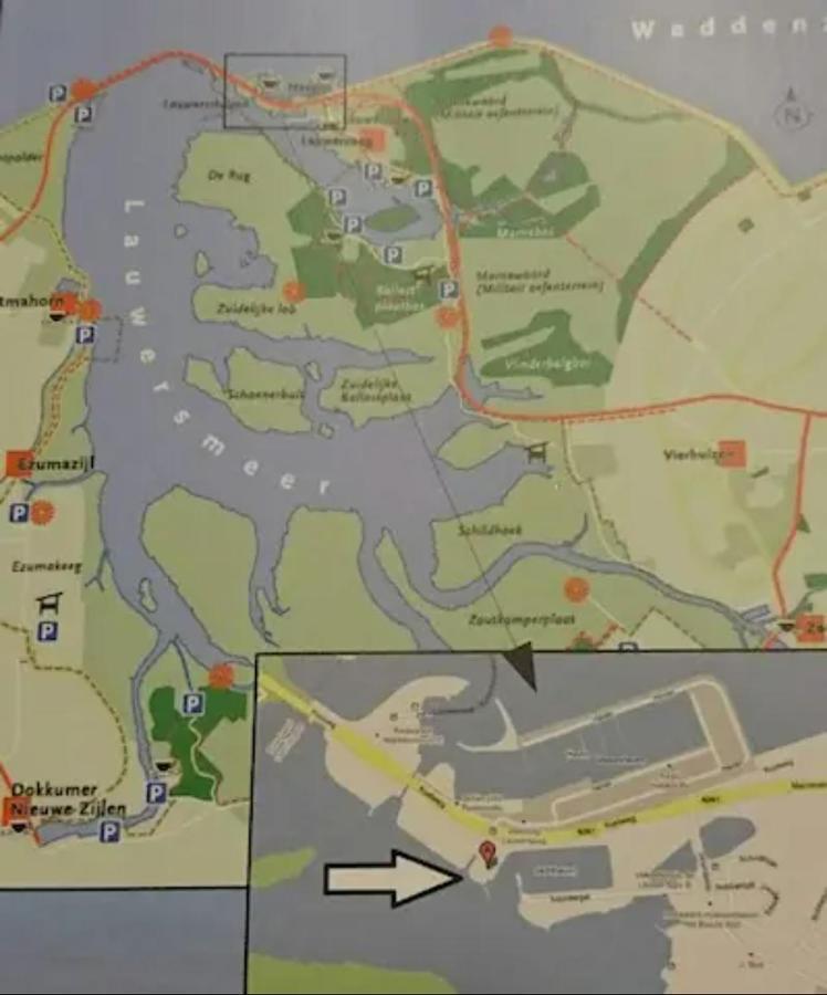 Waterhuisjes Op De Pier Van Lauwersmeerplezier! Lauwersoog Exteriör bild